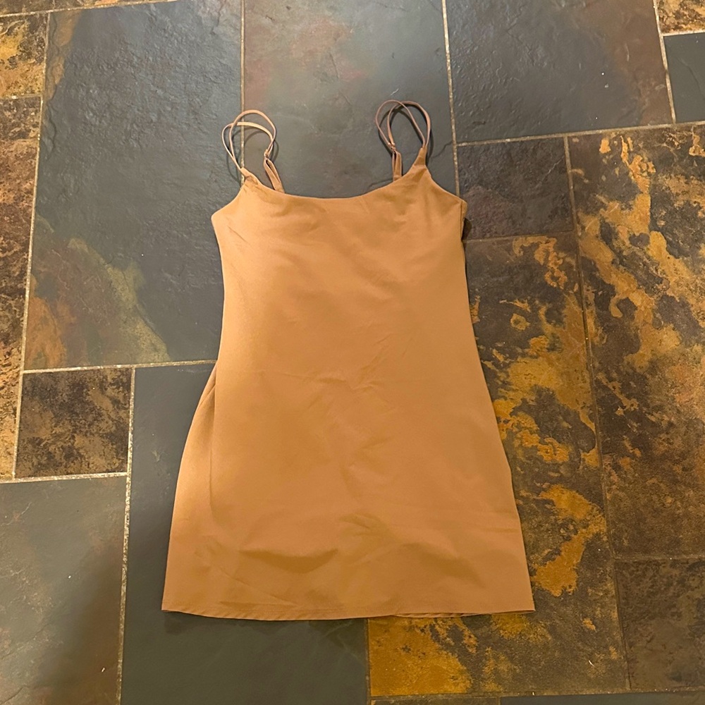 Abercrombie & Fitch Beige Spaghetti Strap Top xs